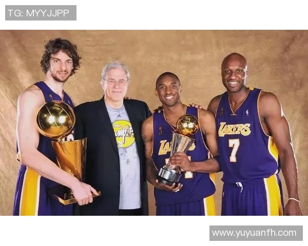 加仑篮球明星的传奇之路与辉煌成就探秘